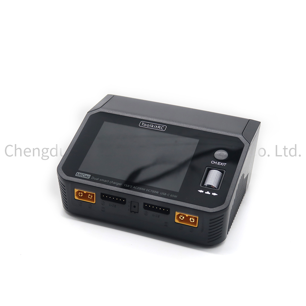 ToolkitRC M6DAC AC 200W DC 700 - Toolkitrc M6Dac Smart Charger avaliação e preço